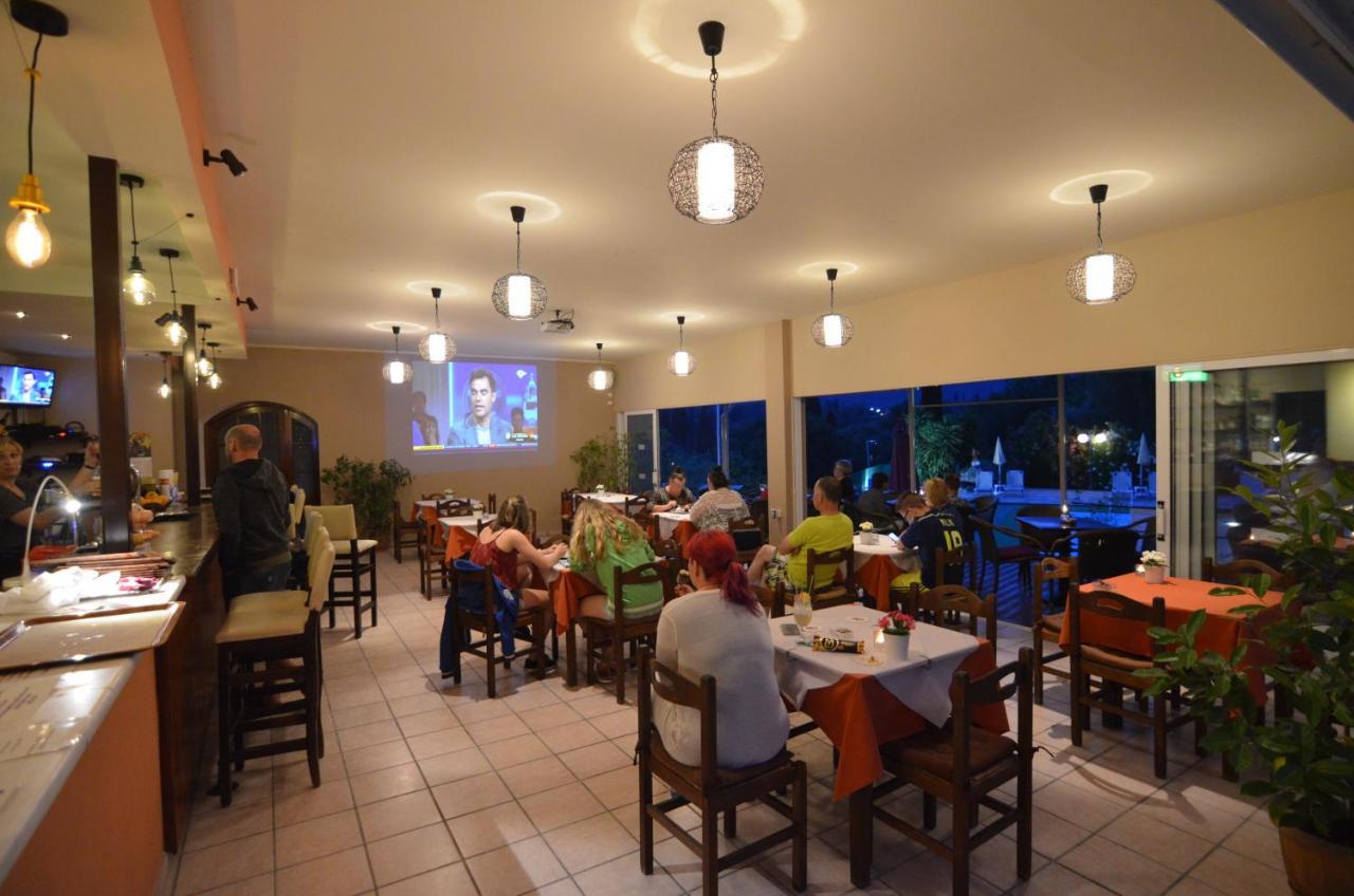 Margarita Aparthotel Ipsos Bagian luar foto