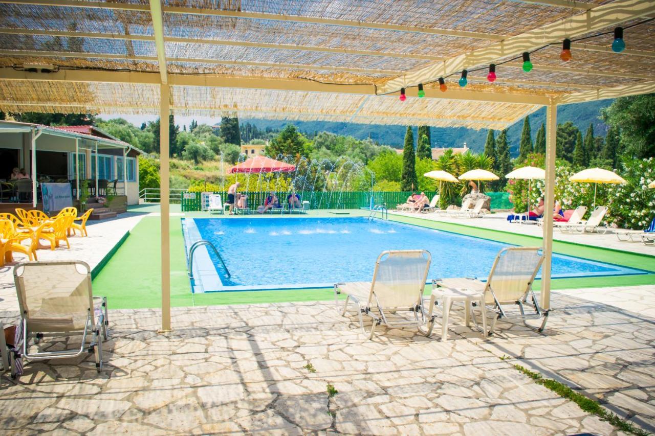 Margarita Aparthotel Ipsos Bagian luar foto