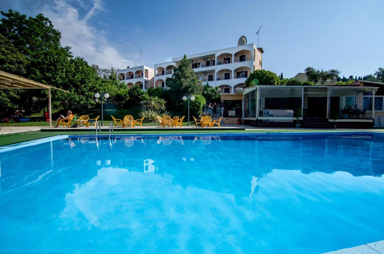 Margarita Aparthotel Ipsos Bagian luar foto