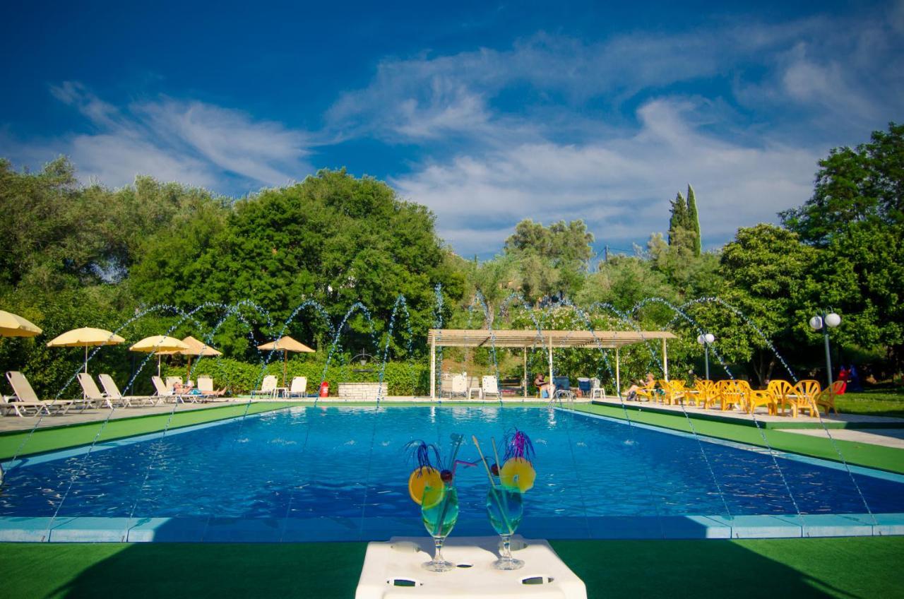 Margarita Aparthotel Ipsos Bagian luar foto