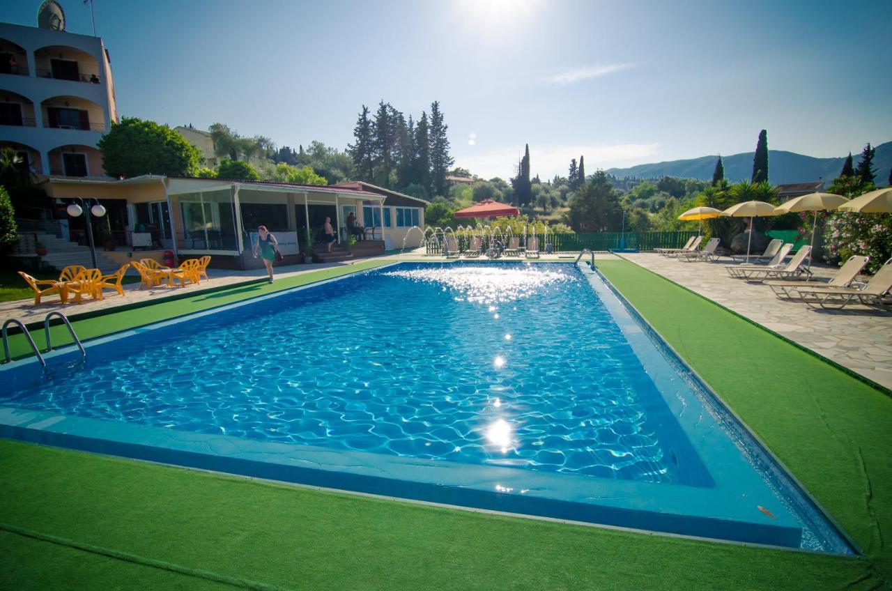Margarita Aparthotel Ipsos Bagian luar foto
